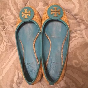 RARE!!! Tory Burch Reva Straw Turquoise